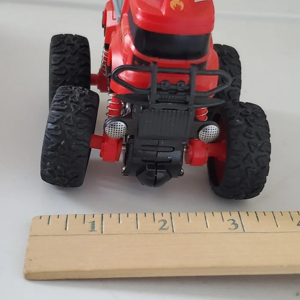 Red Monster Truck Fire Engine Toy with Suspension 22105LW Rescue Vehicle